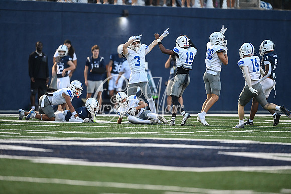 Class AAAAAA football action with Marietta taking on Etowah