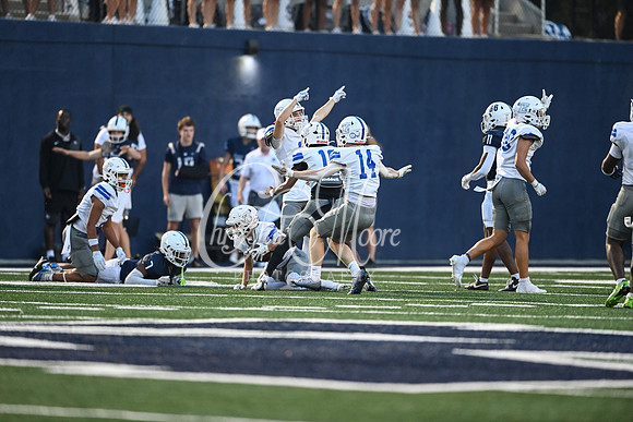 Class AAAAAA football action with Marietta taking on Etowah