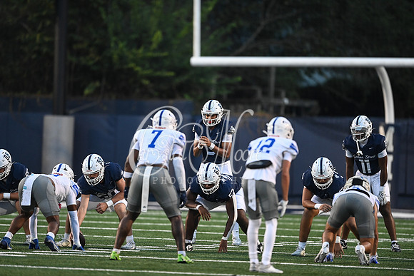 Class AAAAAA football action with Marietta taking on Etowah