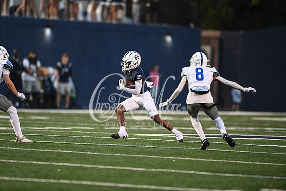Class AAAAAA football action with Marietta taking on Etowah