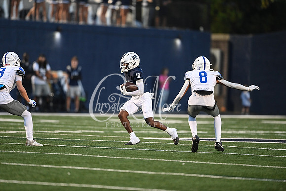 Class AAAAAA football action with Marietta taking on Etowah