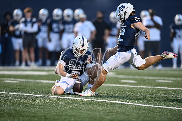 Class AAAAAA football action with Marietta taking on Etowah