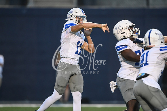 Class AAAAAA football action with Marietta taking on Etowah