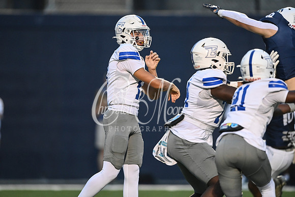 Class AAAAAA football action with Marietta taking on Etowah