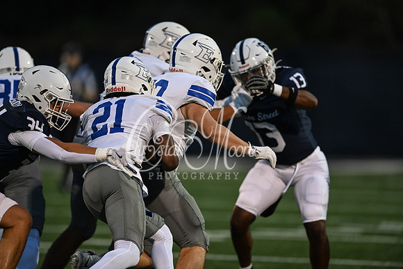 Class AAAAAA football action with Marietta taking on Etowah