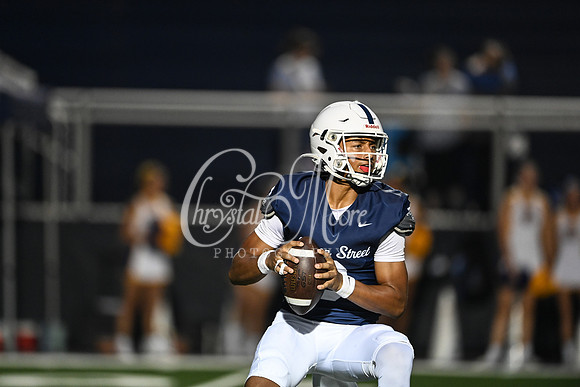 Class AAAAAA football action with Marietta taking on Etowah