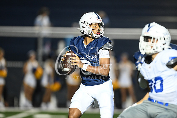 Class AAAAAA football action with Marietta taking on Etowah