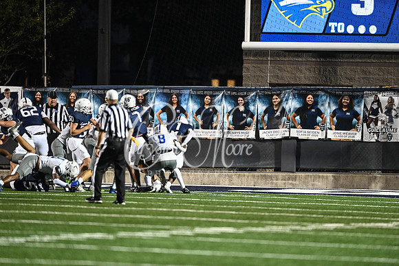 Class AAAAAA football action with Marietta taking on Etowah