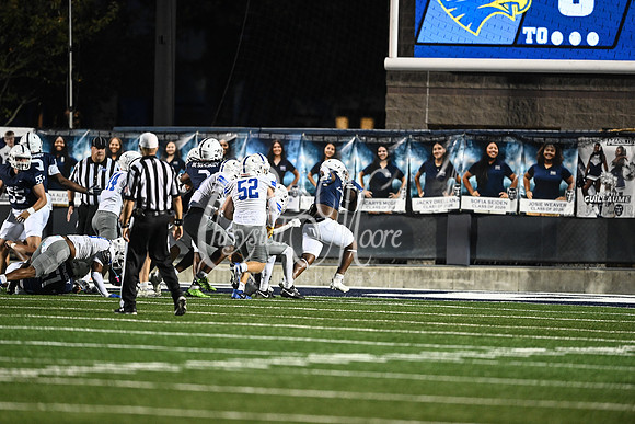 Class AAAAAA football action with Marietta taking on Etowah