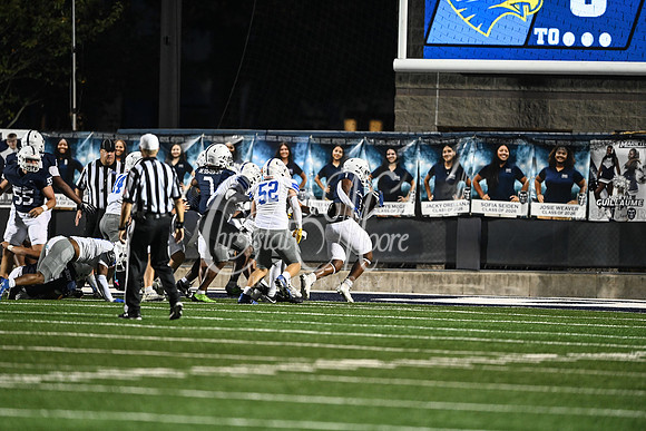 Class AAAAAA football action with Marietta taking on Etowah