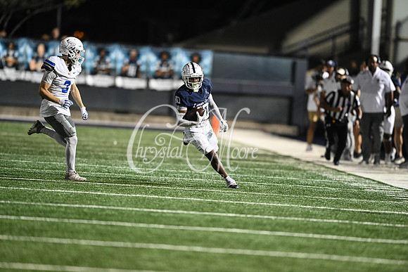 Class AAAAAA football action with Marietta taking on Etowah