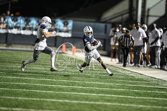 Class AAAAAA football action with Marietta taking on Etowah