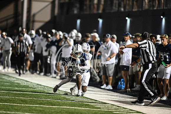 Class AAAAAA football action with Marietta taking on Etowah