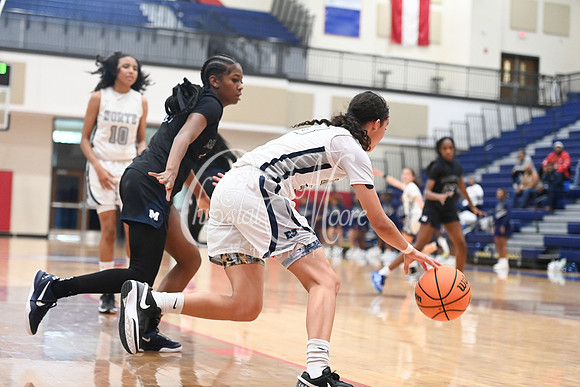 6A Marietta vs 6A North Paulding during Region 5 semi-finals girls basketball tournament