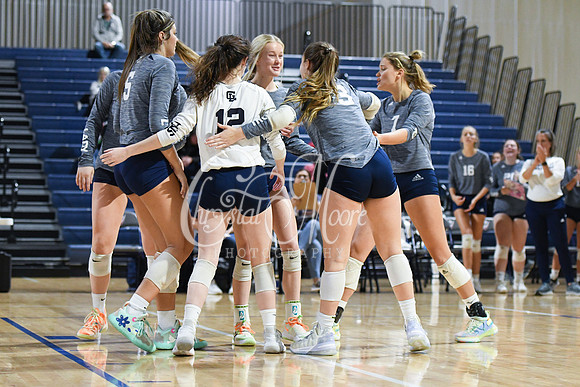 Pace Academy vs Gordon Lee High School during 2021 GHSA State 2A-1A Public Volleyball State Championship