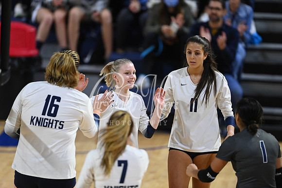 Pace Academy vs Gordon Lee High School during 2021 GHSA State 2A-1A Public Volleyball State Championship