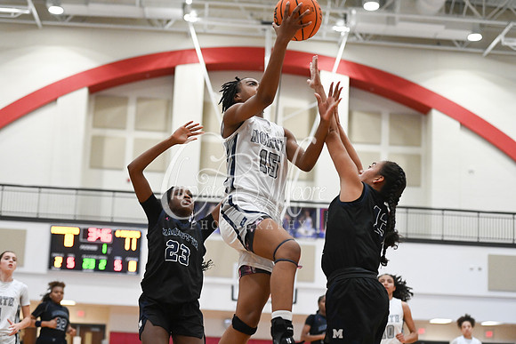 6A Marietta vs 6A North Paulding during Region 5 semi-finals girls basketball tournament