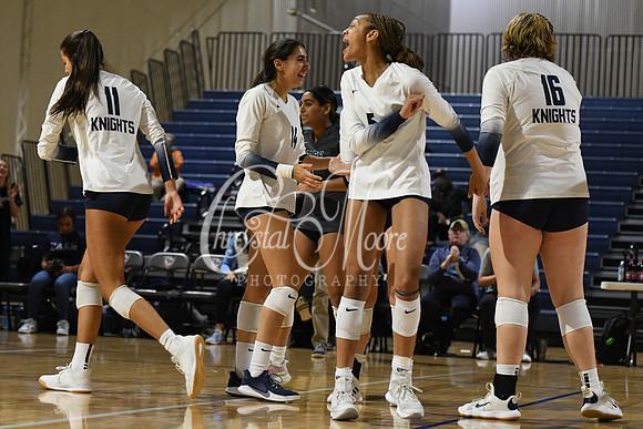 Pace Academy vs Gordon Lee High School during 2021 GHSA State 2A-1A Public Volleyball State Championship