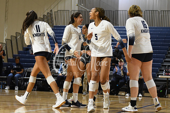 Pace Academy vs Gordon Lee High School during 2021 GHSA State 2A-1A Public Volleyball State Championship