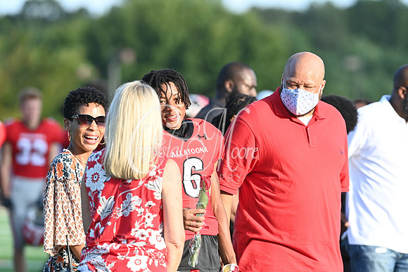 Allatoona vs Harrison High School Friday Night Football Action