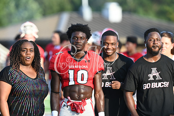 Allatoona vs Harrison High School Friday Night Football Action