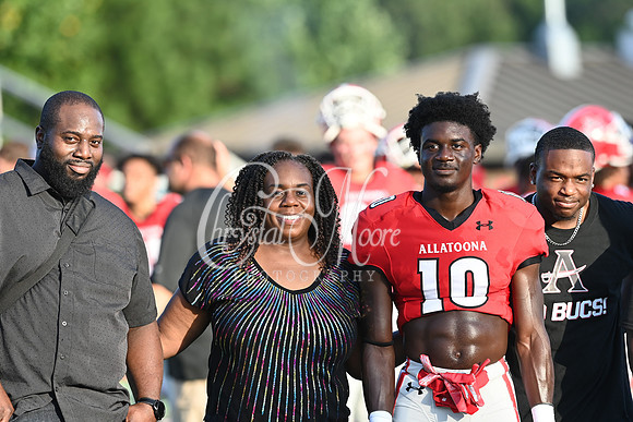 Allatoona vs Harrison High School Friday Night Football Action