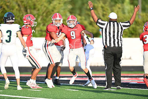 Allatoona vs Harrison High School Friday Night Football Action