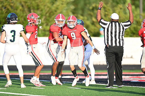 Allatoona vs Harrison High School Friday Night Football Action