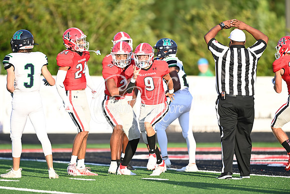 Allatoona vs Harrison High School Friday Night Football Action
