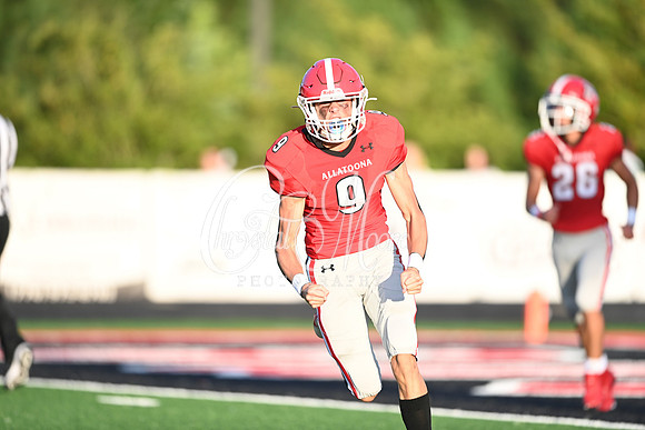 Allatoona vs Harrison High School Friday Night Football Action