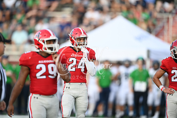 Allatoona vs Harrison High School Friday Night Football Action