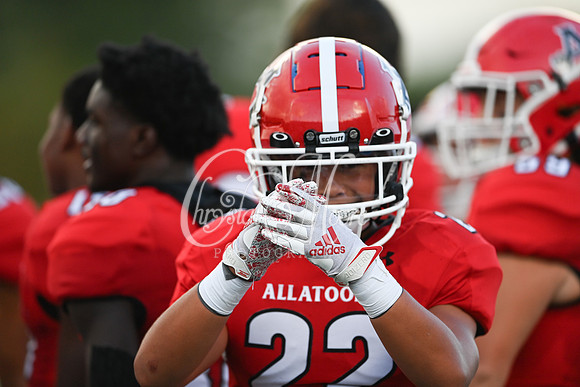 Allatoona vs Langston Hughes Friday Night Football Action