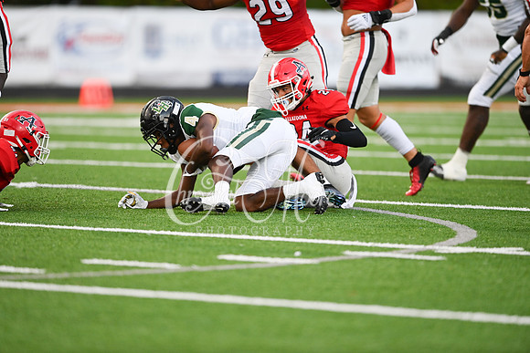 Allatoona vs Langston Hughes Friday Night Football Action