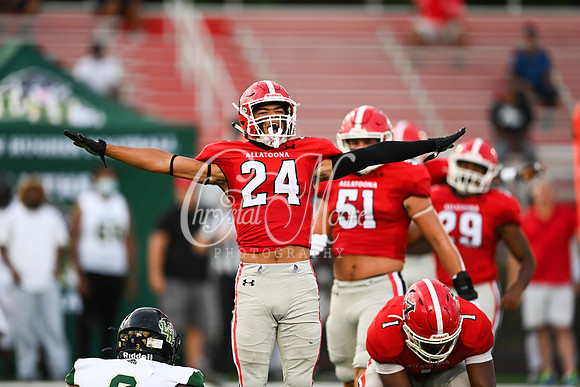 Allatoona vs Langston Hughes Friday Night Football Action