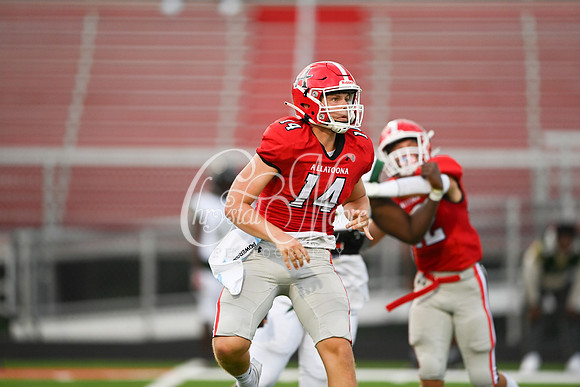 Allatoona vs Langston Hughes Friday Night Football Action
