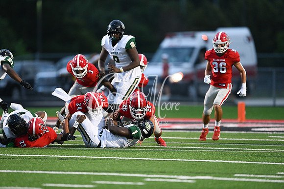 Allatoona vs Langston Hughes Friday Night Football Action