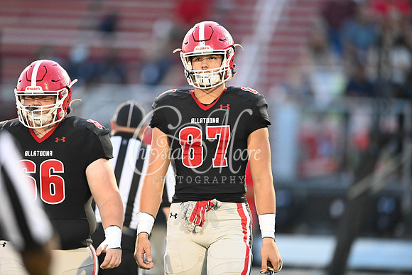 Allatoona vs Kennesaw Mountain High School Friday Night Football action