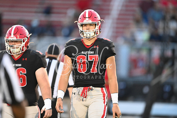 Allatoona vs Kennesaw Mountain High School Friday Night Football action