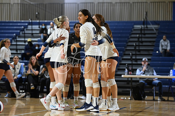 Pace Academy vs Gordon Lee High School during 2021 GHSA State 2A-1A Public Volleyball State Championship