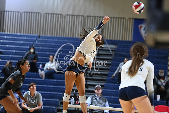 Pace Academy vs Gordon Lee High School during 2021 GHSA State 2A-1A Public Volleyball State Championship