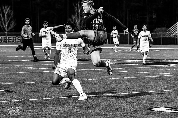 Apr 19 featured image is Allatoona c/o 2021 Dylan Bapst.