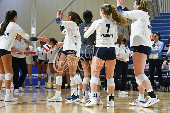Pace Academy vs Gordon Lee High School during 2021 GHSA State 2A-1A Public Volleyball State Championship