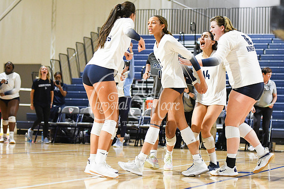 Pace Academy vs Gordon Lee High School during 2021 GHSA State 2A-1A Public Volleyball State Championship