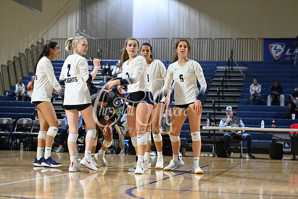 Pace Academy vs Gordon Lee High School during 2021 GHSA State 2A-1A Public Volleyball State Championship
