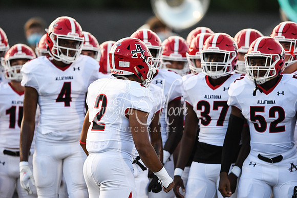 Allatoona vs Harrison Friday Night Football Action