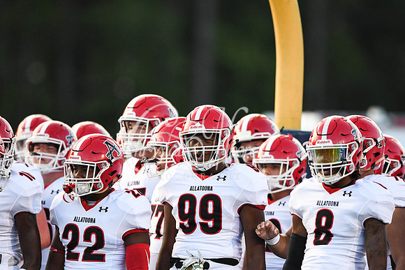 Allatoona vs Harrison Friday Night Football Action