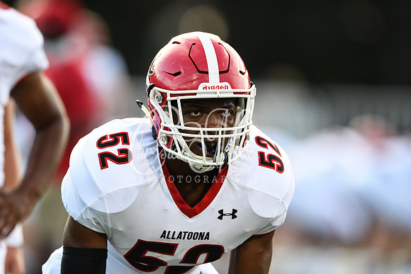 Allatoona vs Harrison Friday Night Football Action