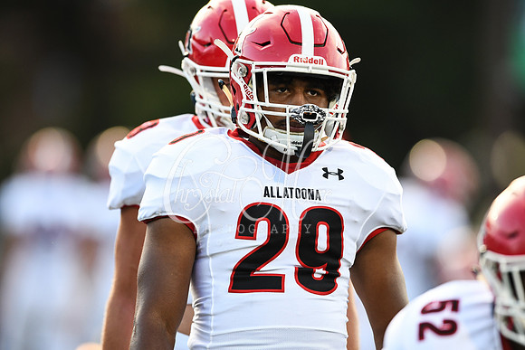 Allatoona vs Harrison Friday Night Football Action