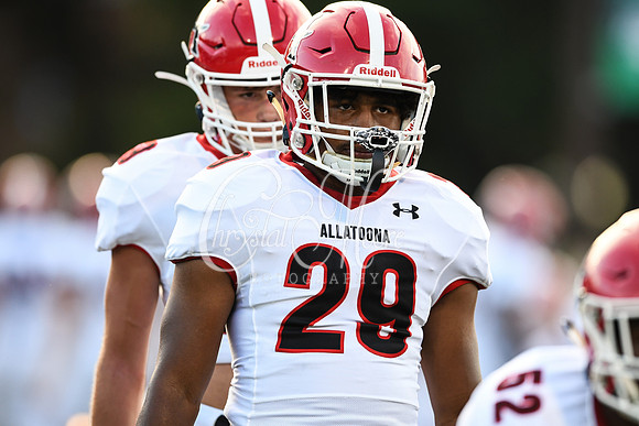 Allatoona vs Harrison Friday Night Football Action