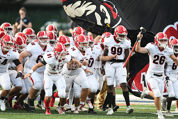 Allatoona vs Harrison Friday Night Football Action